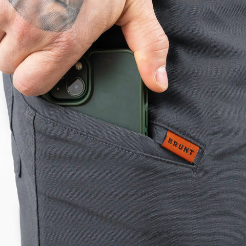 The Torra 9" Short